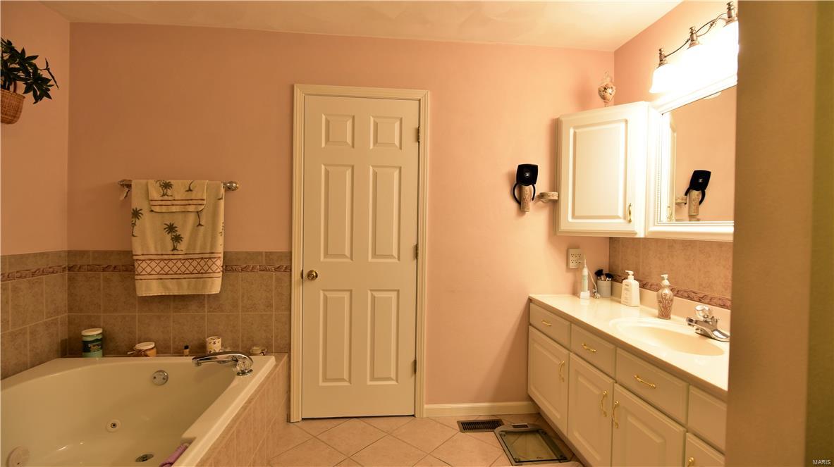 616 Hamacher Street Waterloo, IL 62298 - Photo 36 of 66 Gallery Image 36