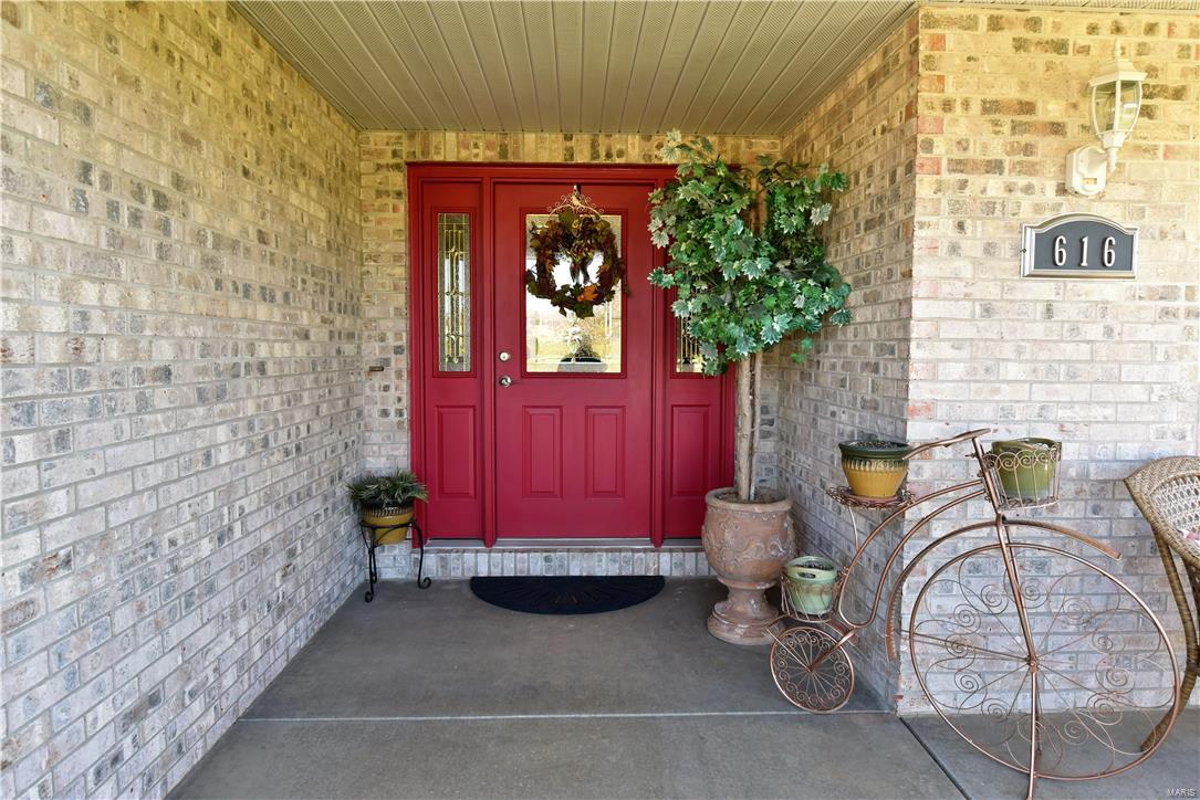 616 Hamacher Street Waterloo, IL 62298 - Photo 5 of 66 Gallery Image 5