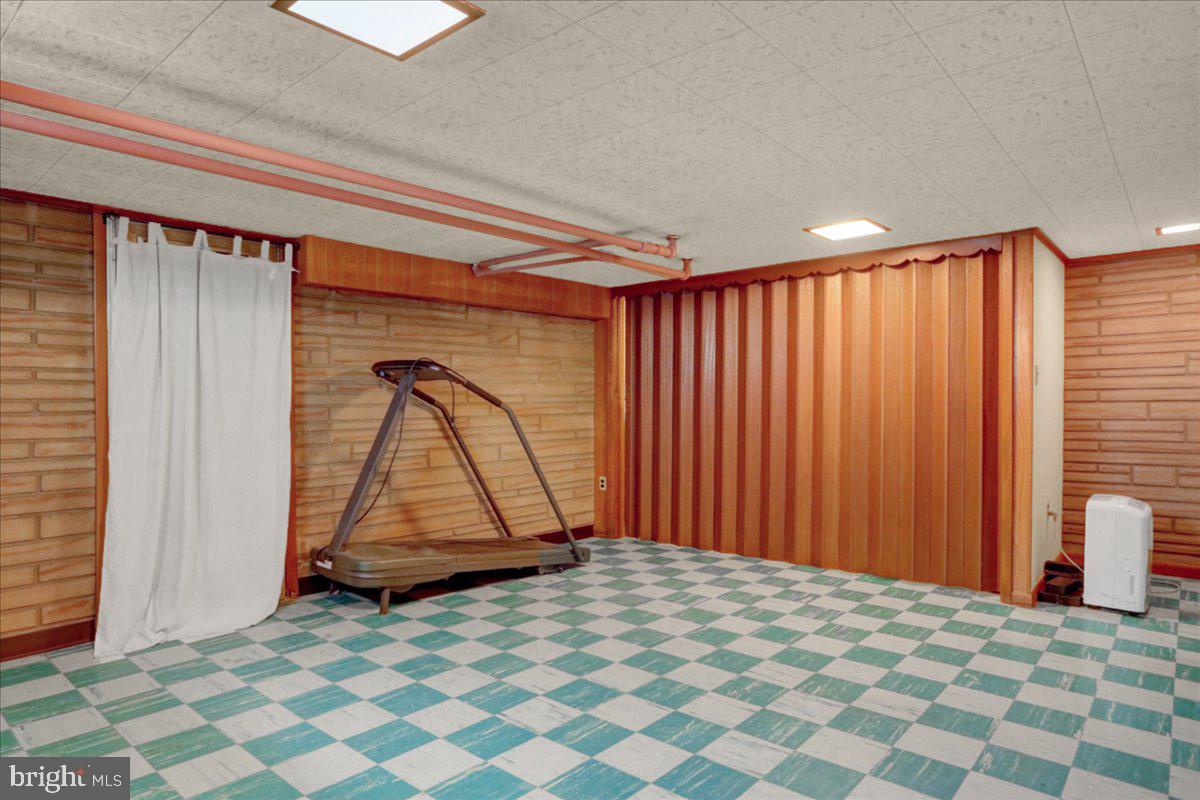 509 March Street Reading, PA 19607 - Photo 20 of 25 Lower Level