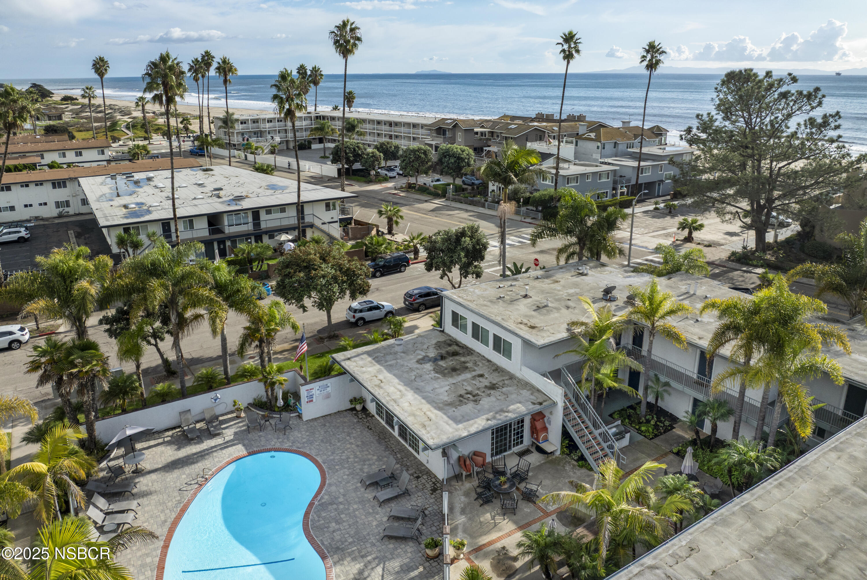 4880 Sandyland Road, Unit 11 Carpinteria, CA 93013 - Photo 16 of 28 a picture of city view