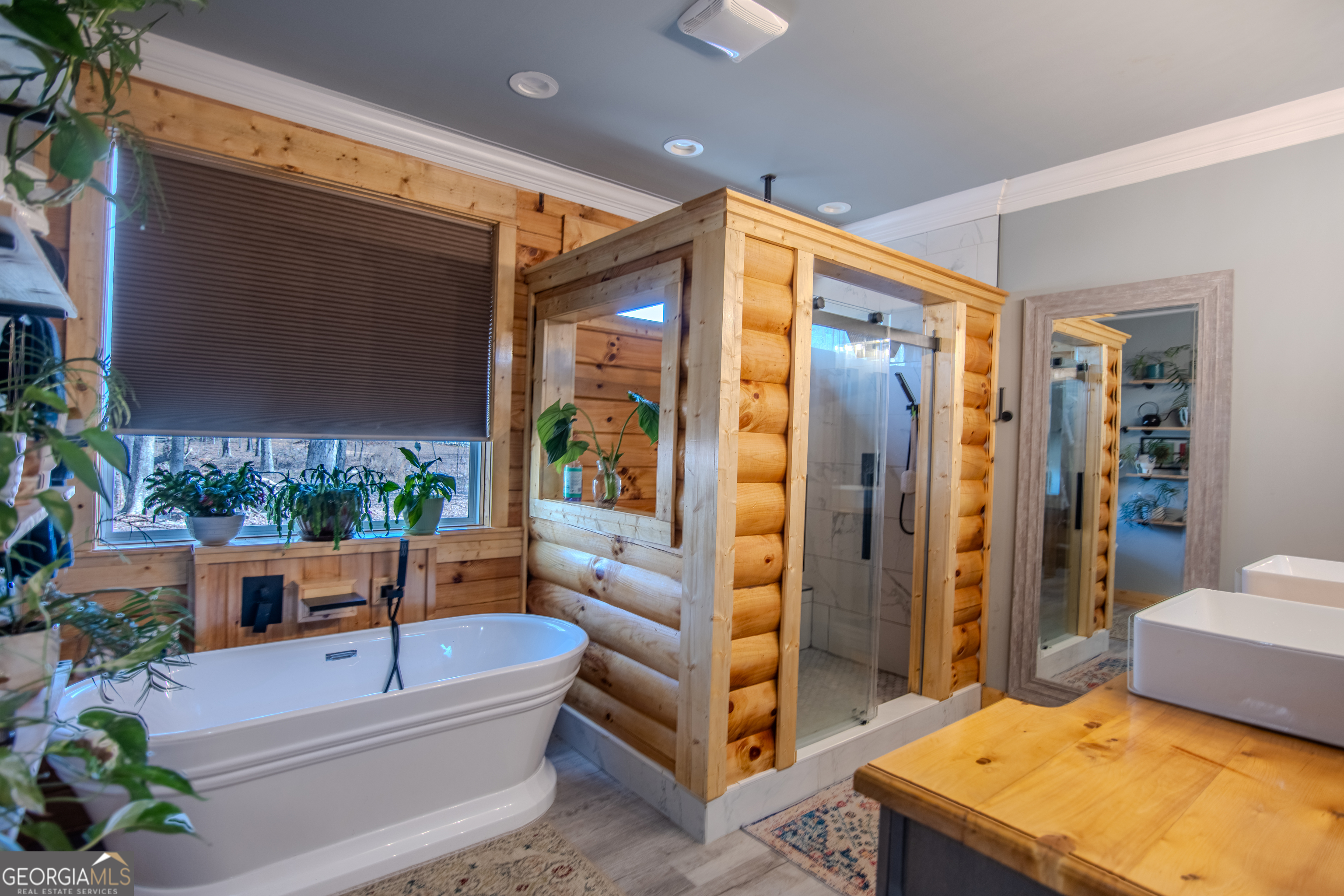 203 Teasley Lane Hartwell, GA 30643 - Photo 12 of 32 a balcony with furniture and a potted plant