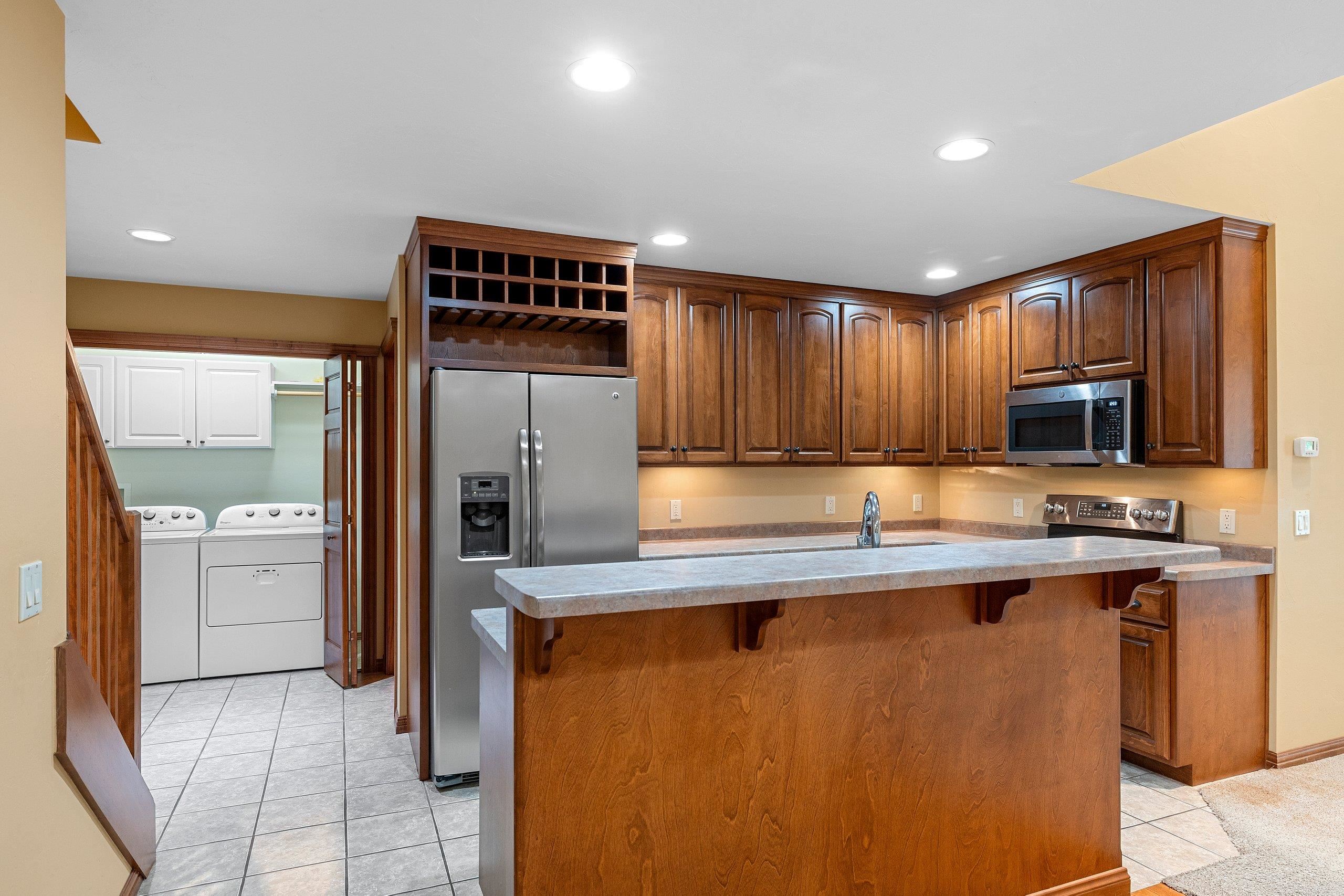 1243 Prairie Falcon Trail Green Bay, WI 54313 - Photo 11 of 51