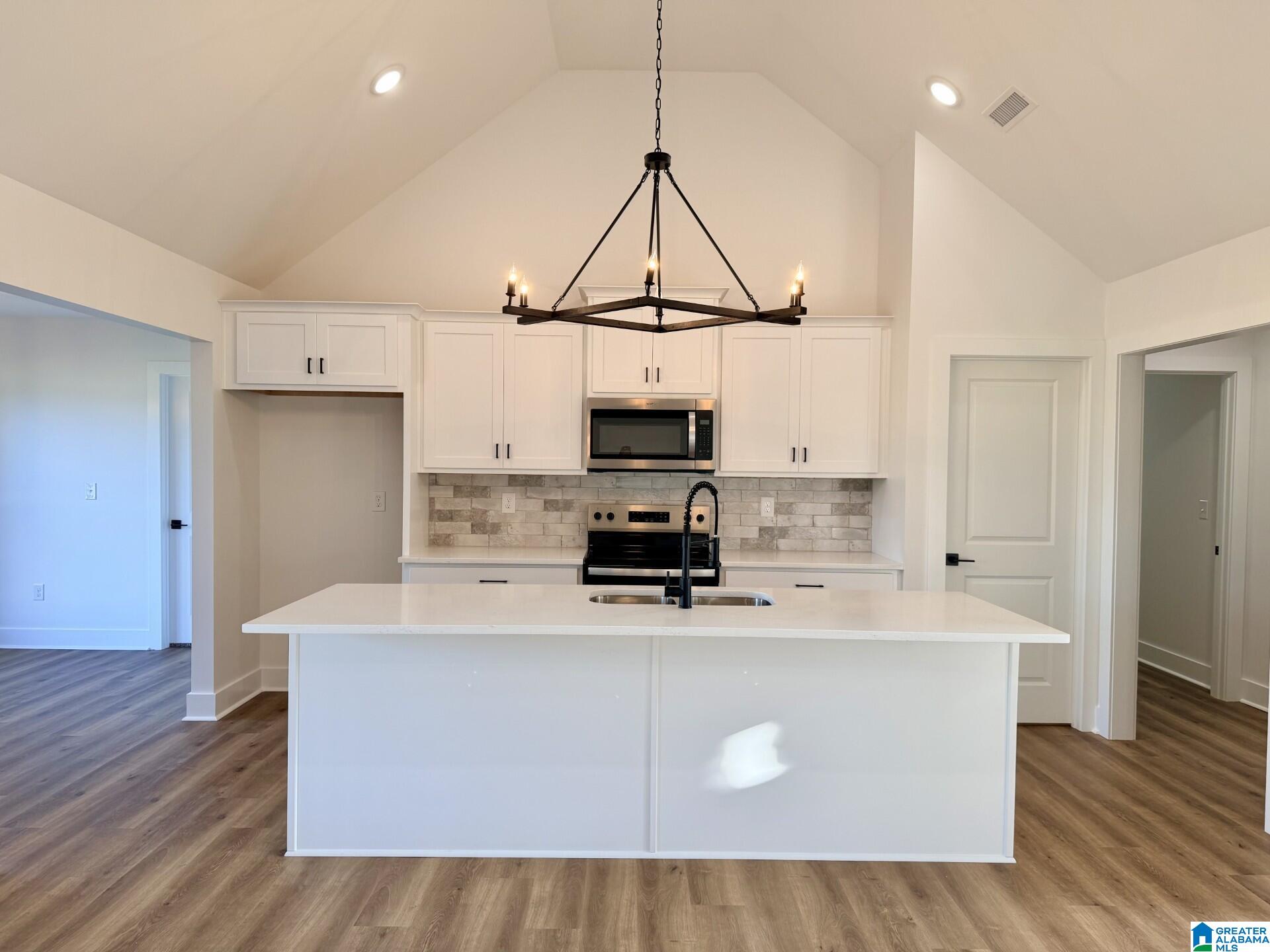 100 Crest Loop Road Clanton, AL 35045 - Photo 7 of 27 Gallery Image 7