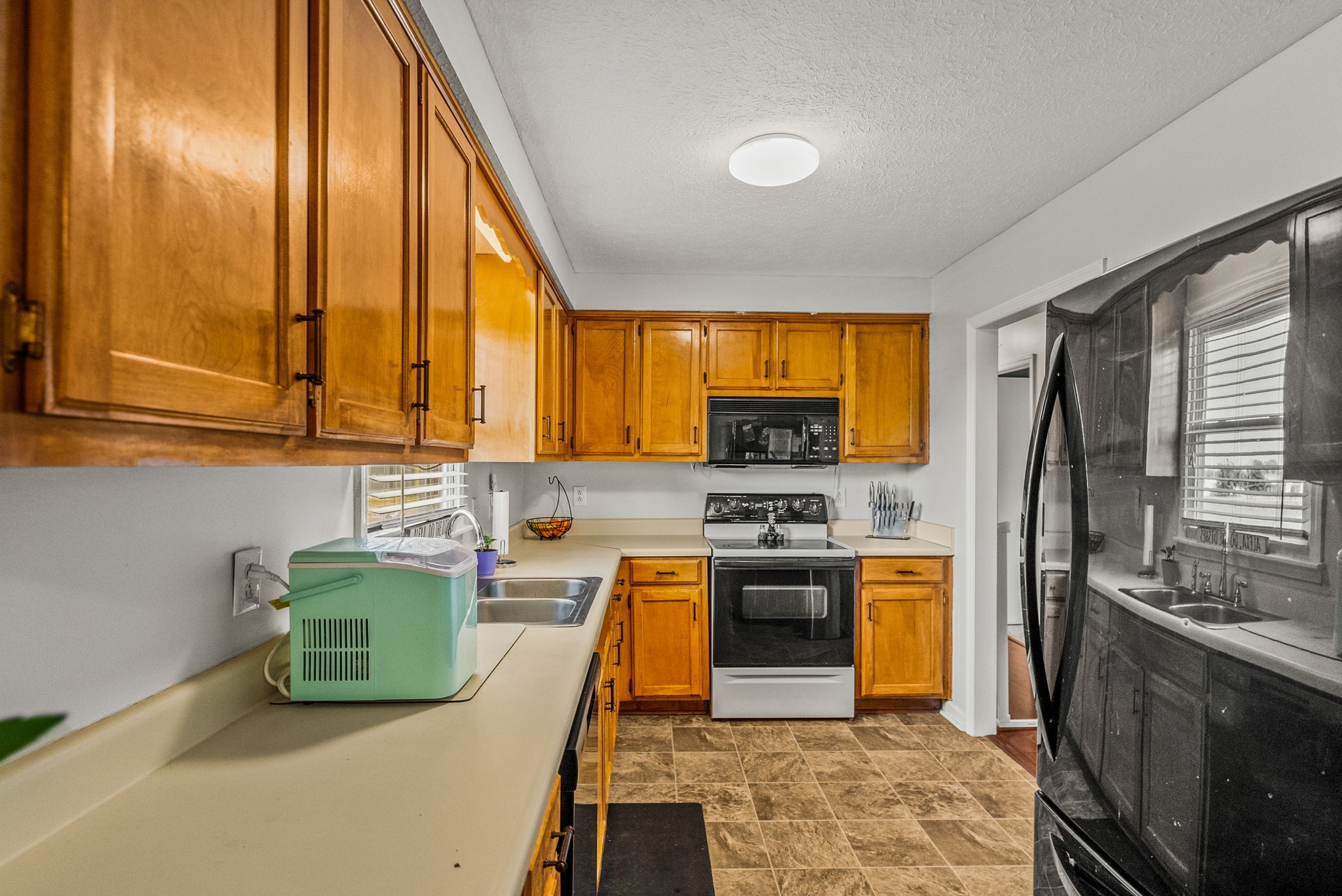 3922 Armstrong Road Springfield, TN 37172 - Photo 9 of 36
