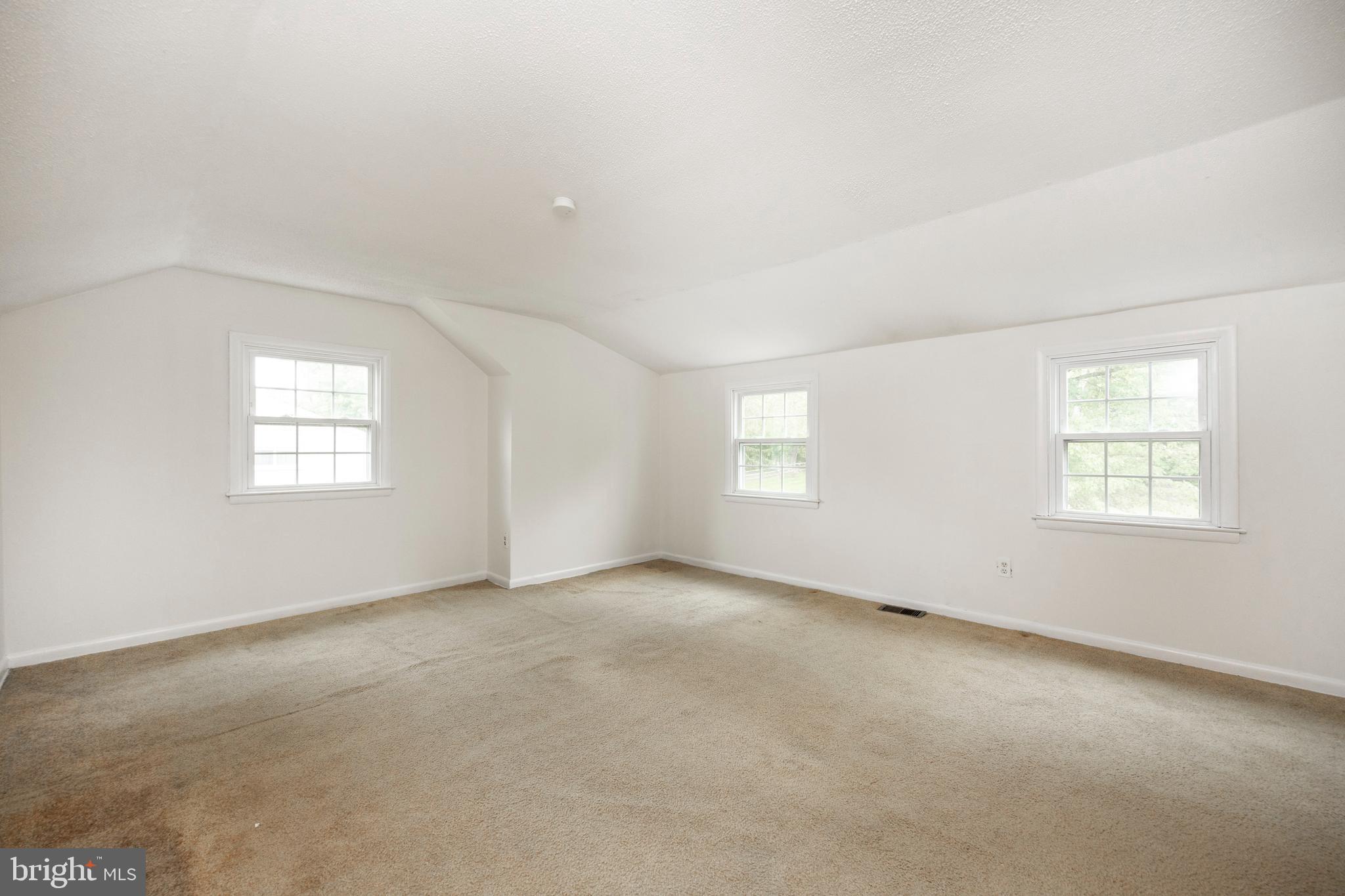 1300 Ridgeview Drive Phoenixville, PA 19460 - Photo 31 of 39