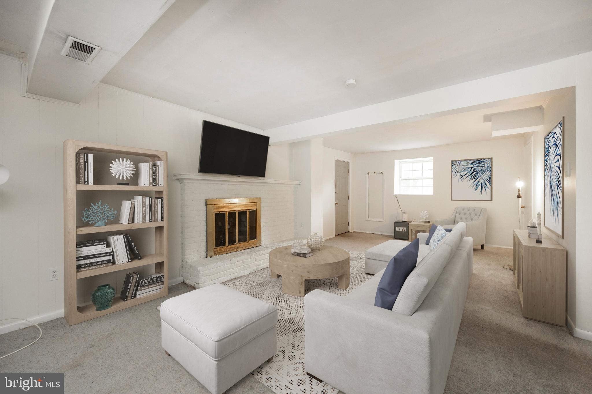 1300 Ridgeview Drive Phoenixville, PA 19460 - Photo 5 of 39