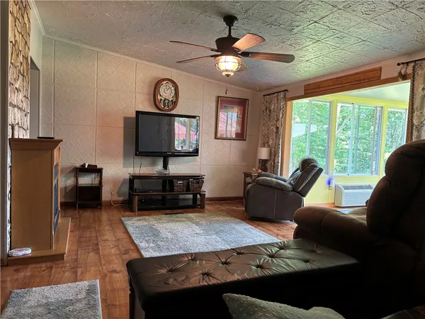 $244,900 | 4 Erickson Drive, Mount Jewett, PA 16740