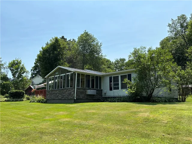 $244,900 | 4 Erickson Drive, Mount Jewett, PA 16740