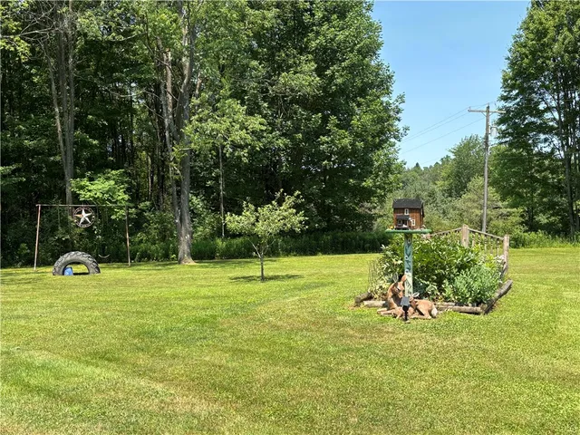 $244,900 | 4 Erickson Drive, Mount Jewett, PA 16740