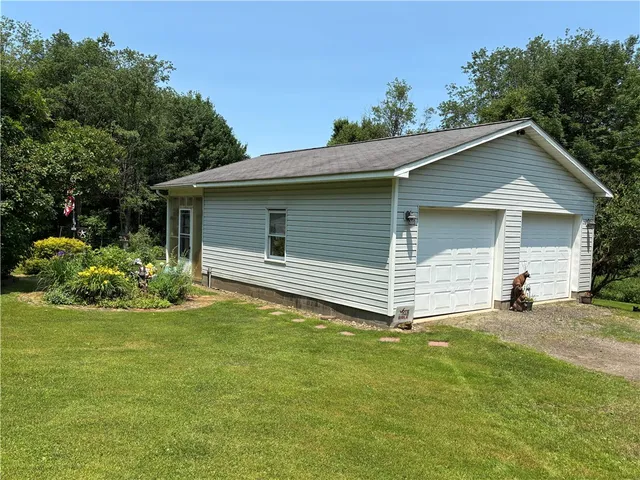 $244,900 | 4 Erickson Drive, Mount Jewett, PA 16740