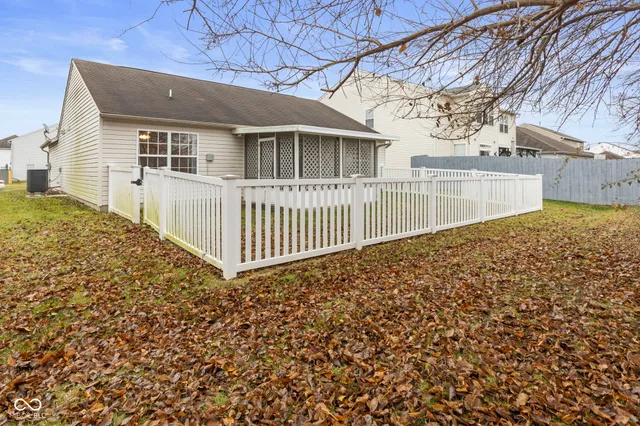 $1,800 | 5918 Remrod Drive, Plainfield, IN 46168