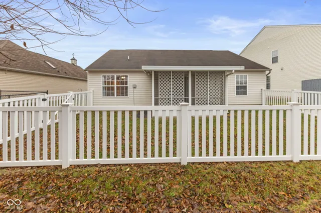 $1,800 | 5918 Remrod Drive, Plainfield, IN 46168