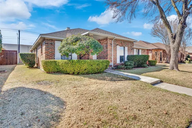 $345,000 | 5121 Wood Creek Lane, Garland, TX 75044