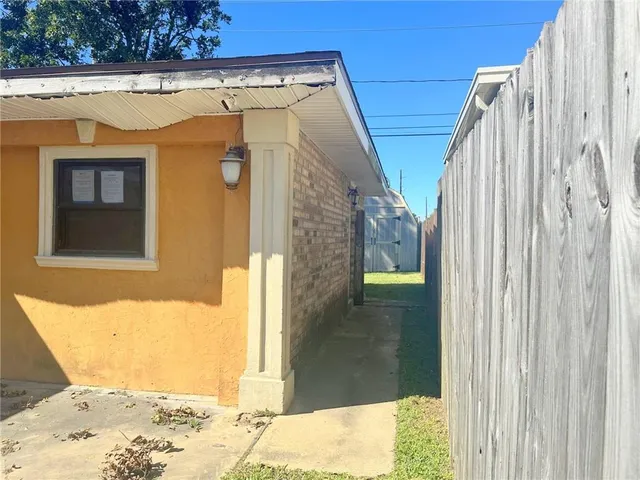 $119,000 | 2413 Yorktowne Drive, Laplace, LA 70068