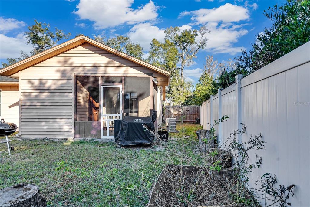 1038 Orienta Avenue Altamonte Springs, FL 32701 - Photo 7 of 10