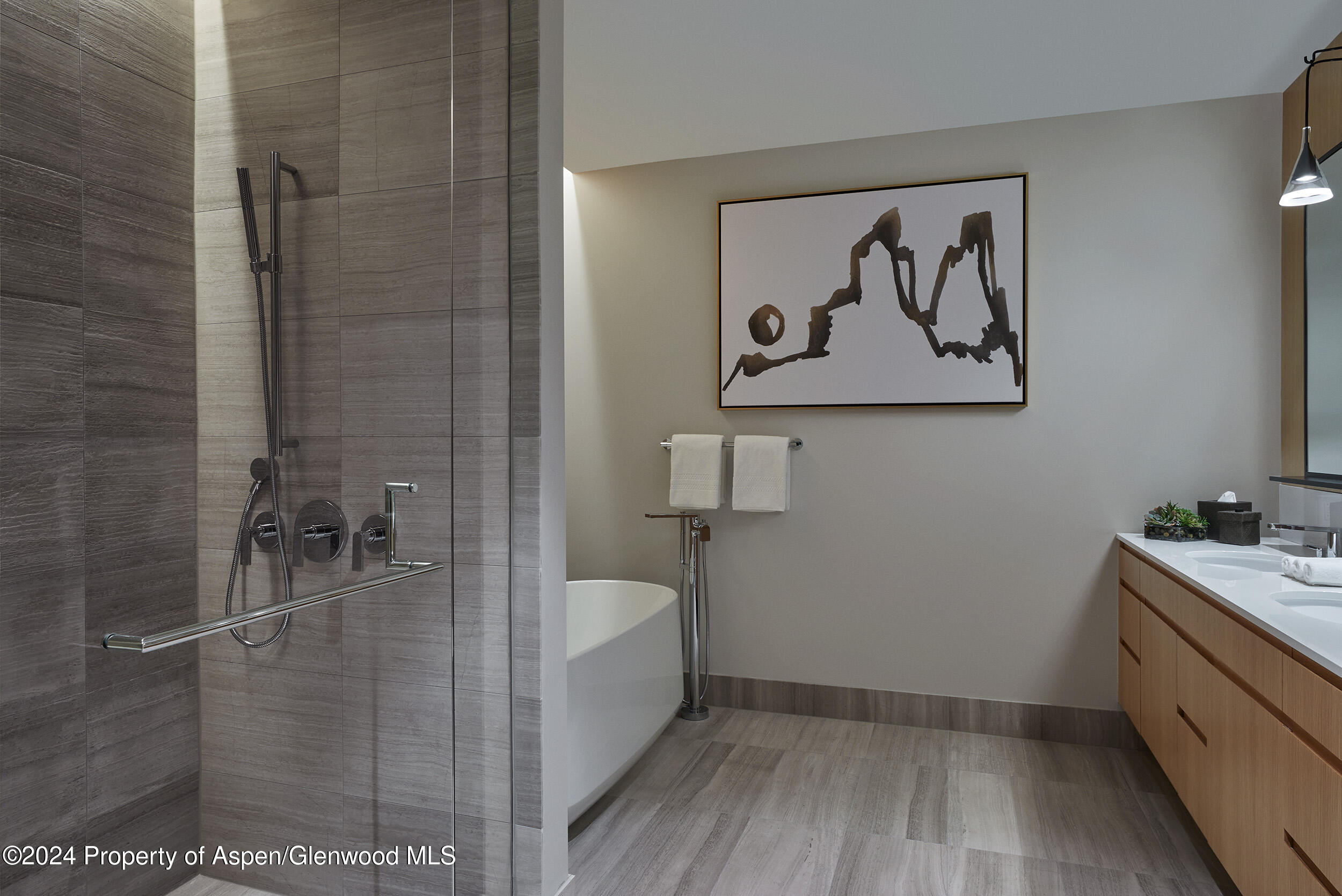 77 Wood Road, Unit 30605 Snowmass Village, CO 81615 - Photo 7 of 22 OSRC_306E_masterbath_WEB_LOWRES_0550