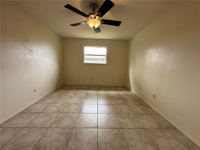 $1,150 | 2123 Zephyr Circle, Ingleside, TX 78362