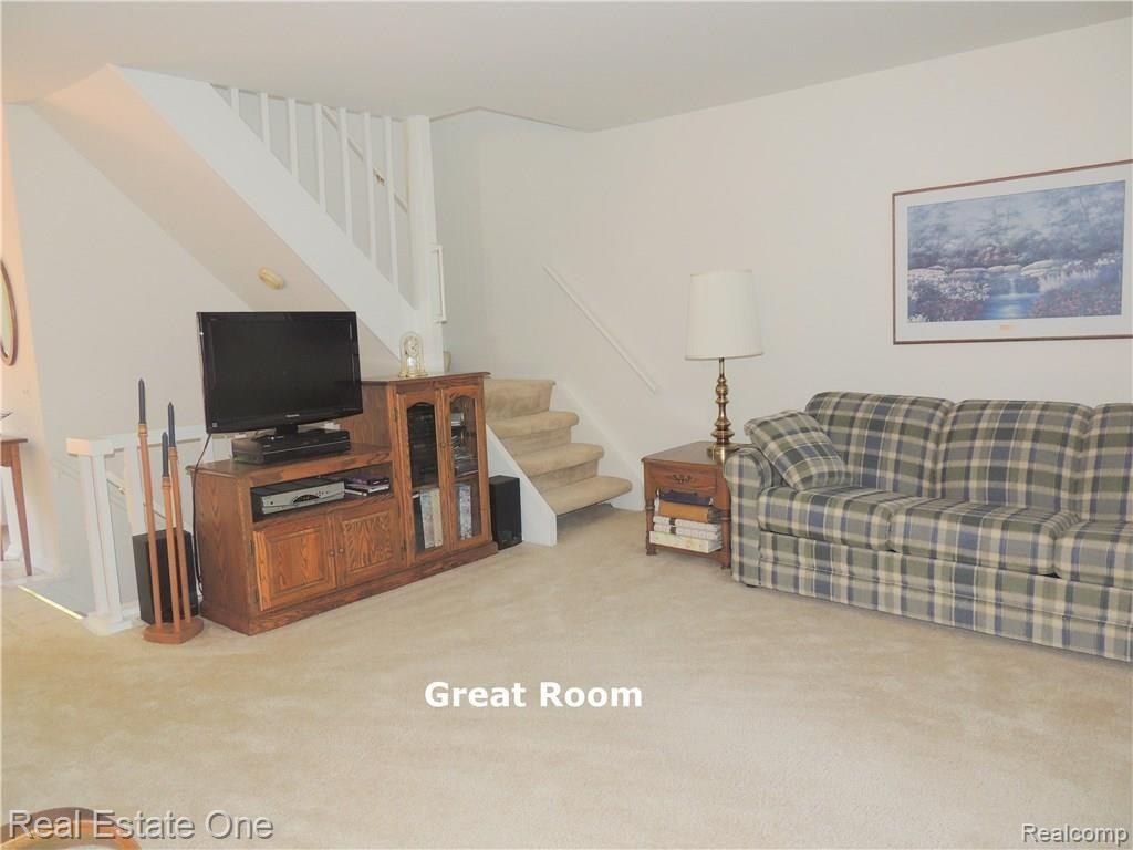 404 Willow Grove Lane, Unit 20 Rochester, MI 48307 - Photo 5 of 34