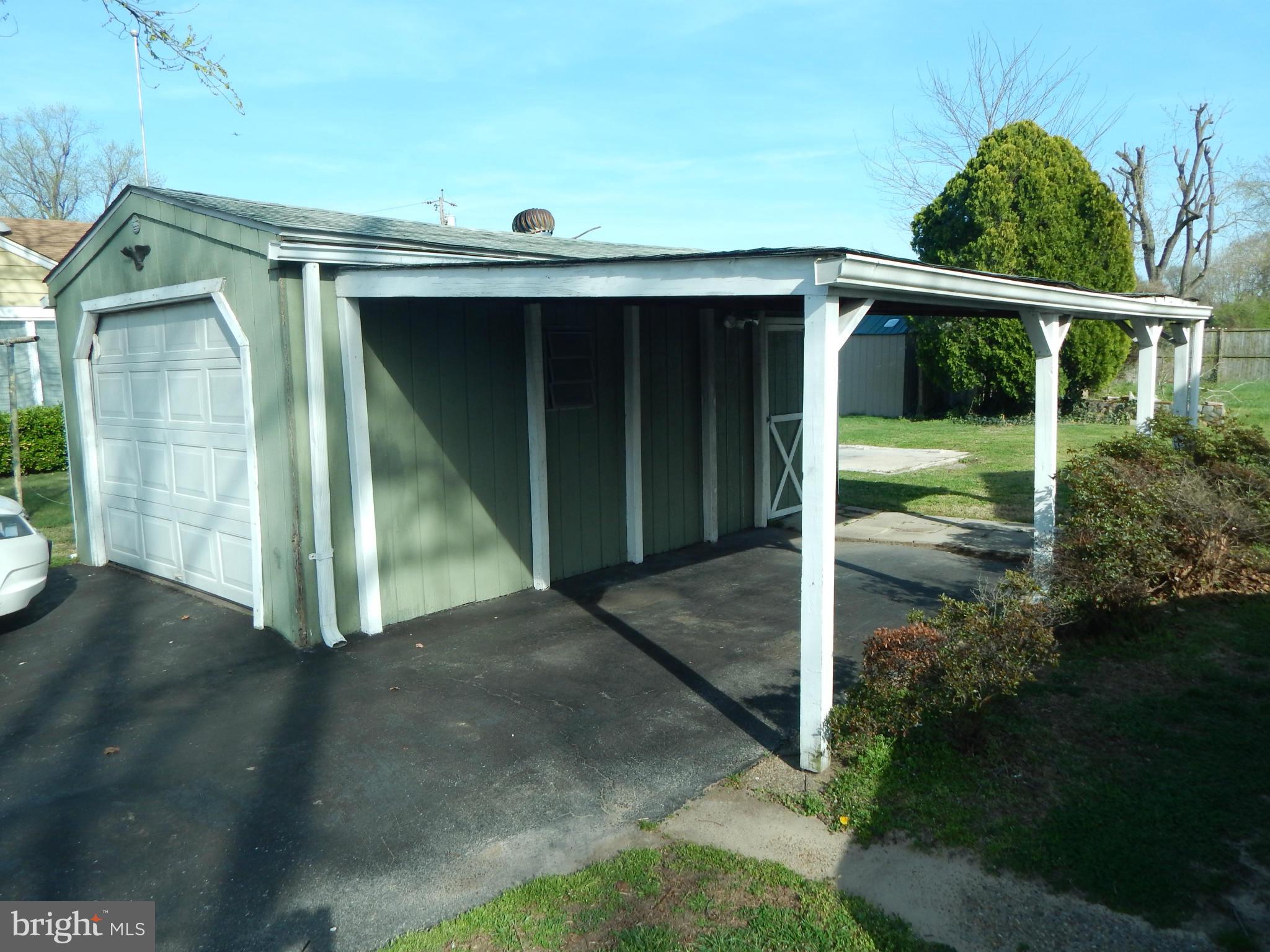 8451 Kenton Road Pasadena, MD 21122 - Photo 4 of 19 Exterior (General)
