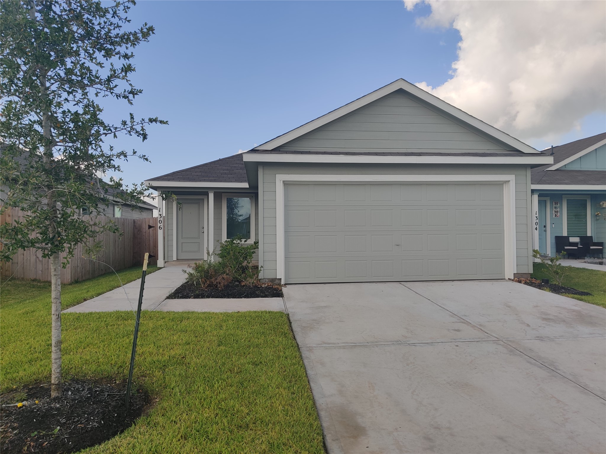 1306 Charlotte Way Wharton, TX 77488 - Photo 3 of 30