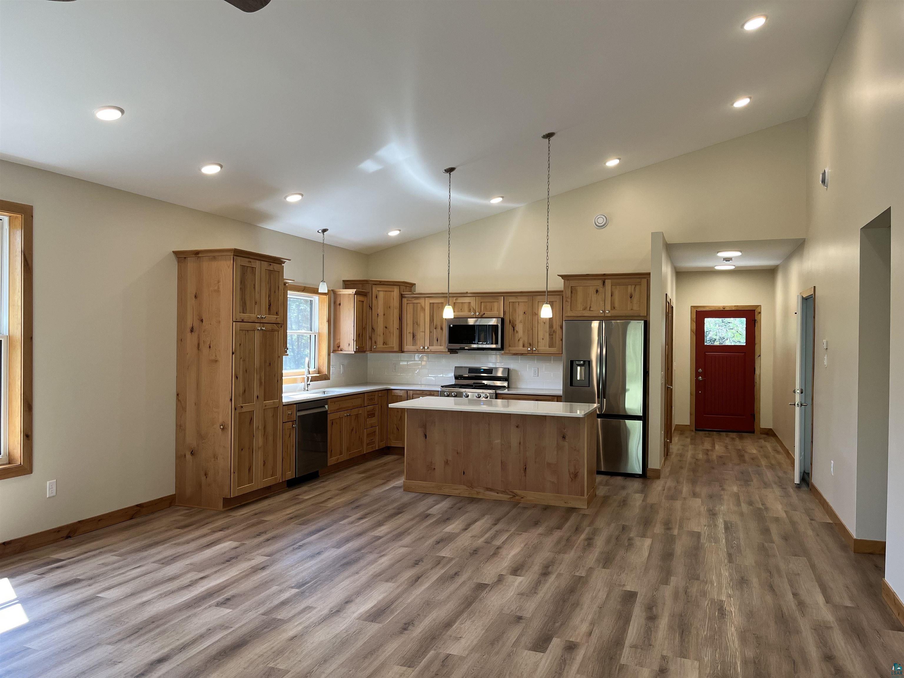 719 Hantz Road Cloquet, MN 55720 - Photo 11 of 21 Gallery Image 11