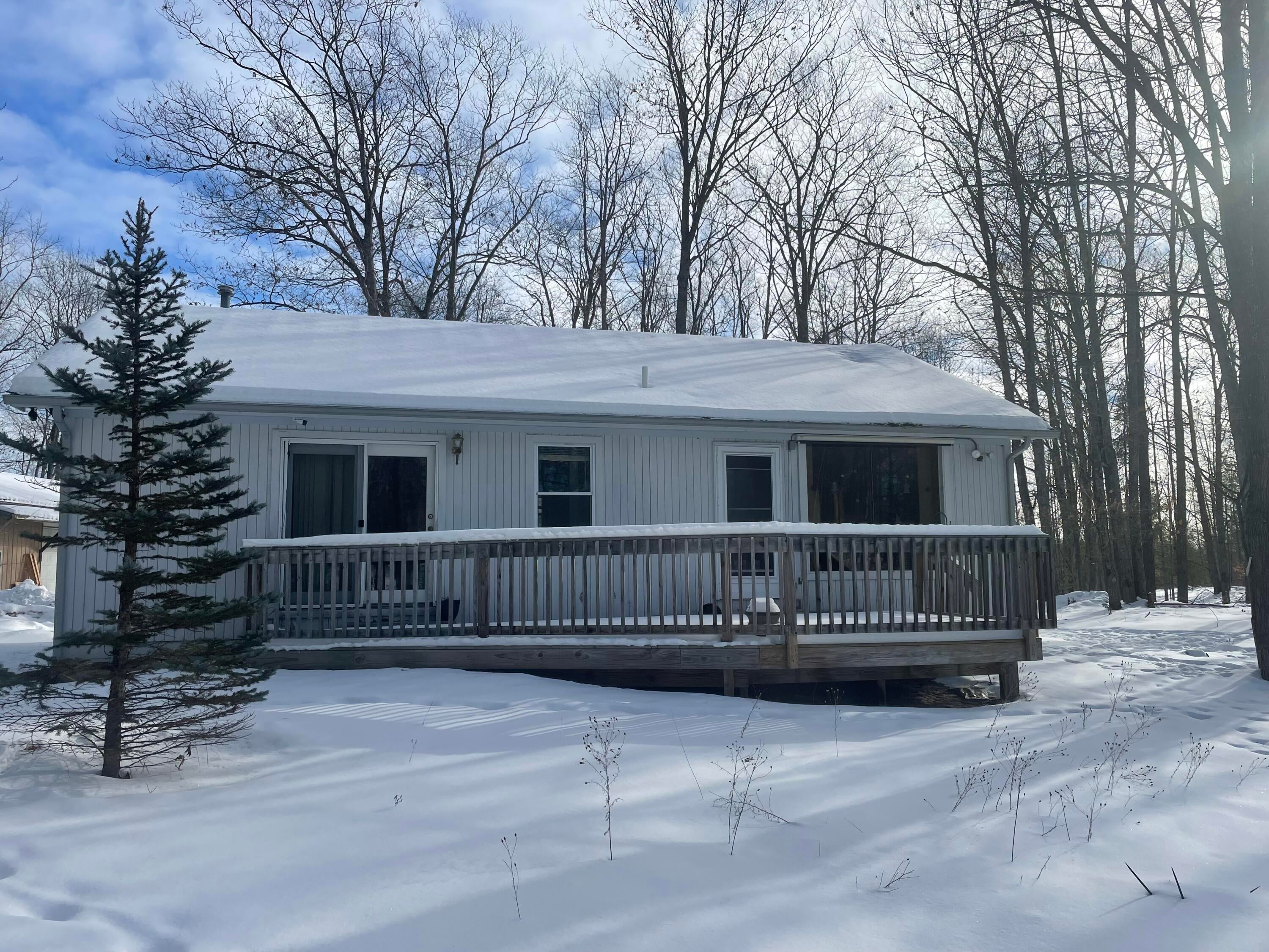 8904 Brady Road Onaway, MI 49765 - Photo 2 of 19 Gallery Image 2