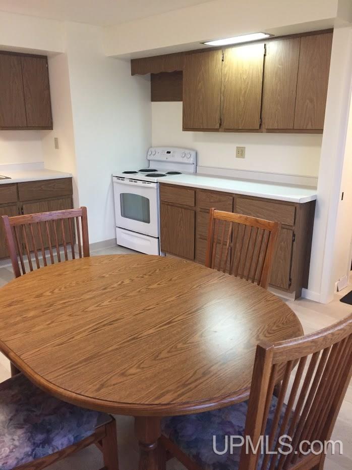 145 Rd PI Ishpeming, MI 49849 - Photo 6 of 27 Gallery Image 6
