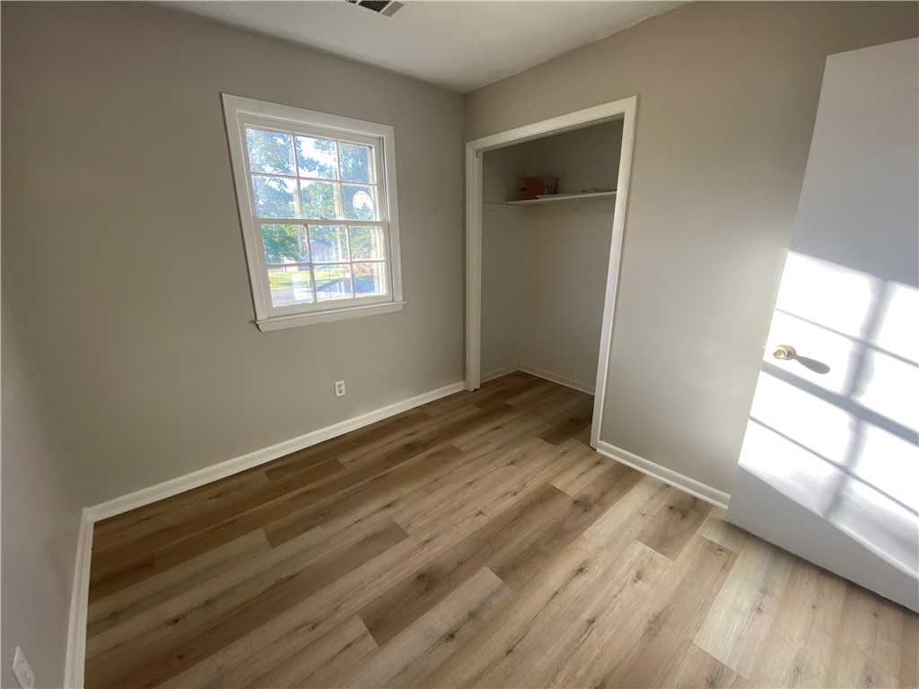 2313 Rolling Green Road Anderson, SC 29621 - Photo 13 of 38
