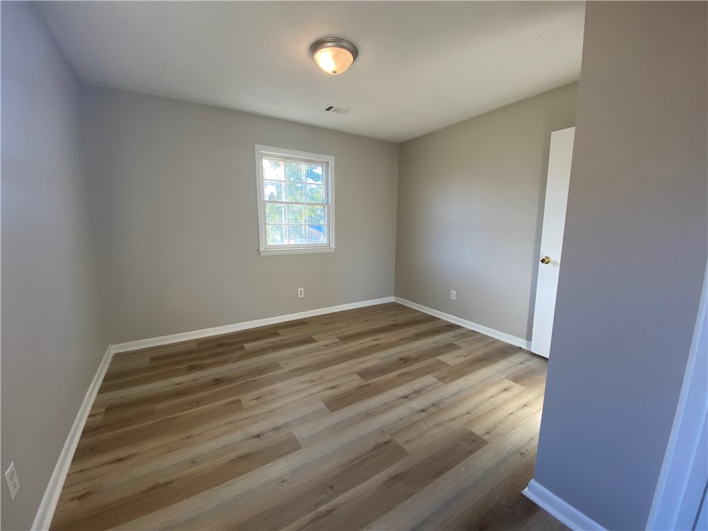 2313 Rolling Green Road Anderson, SC 29621 - Photo 20 of 38
