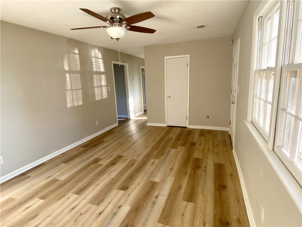 2313 Rolling Green Road Anderson, SC 29621 - Photo 6 of 38