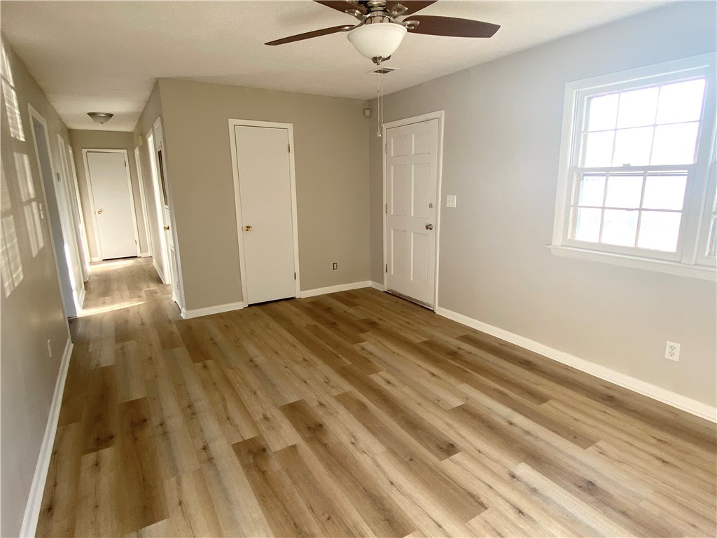 2313 Rolling Green Road Anderson, SC 29621 - Photo 8 of 38