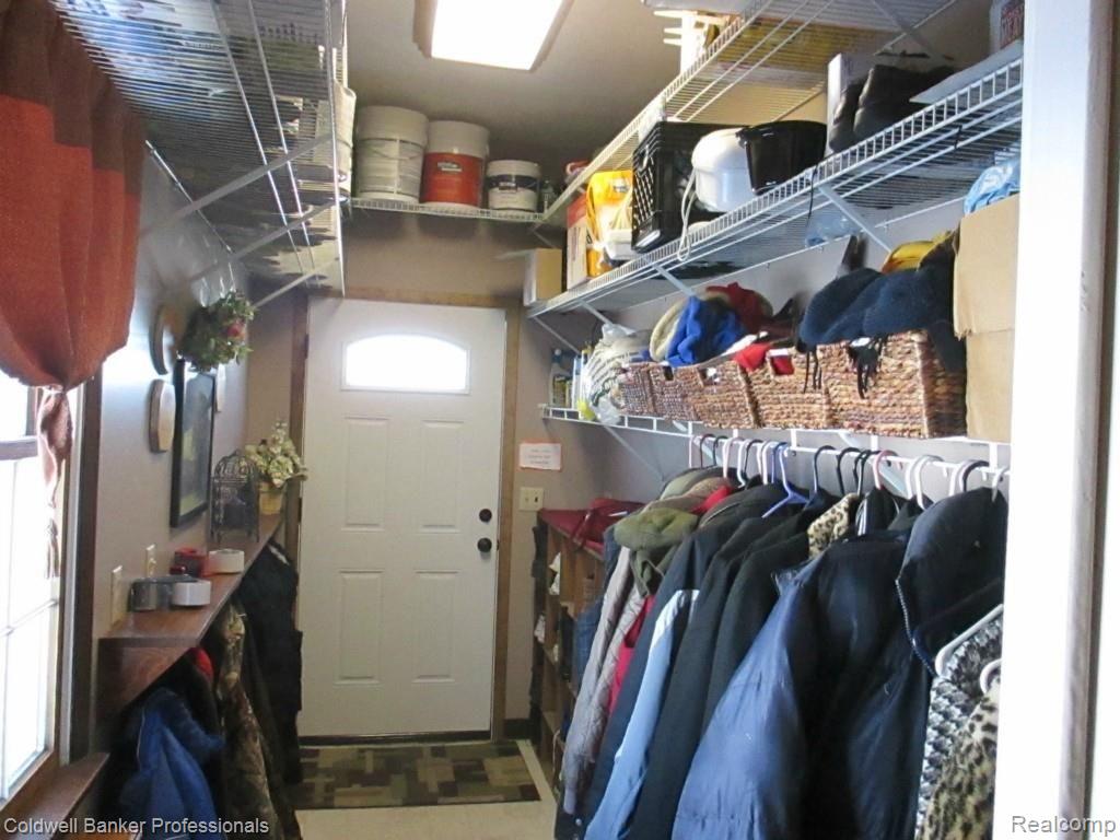 4101 Barnes Road North Branch, MI 48461 - Photo 24 of 90 IMG_0757.jpg