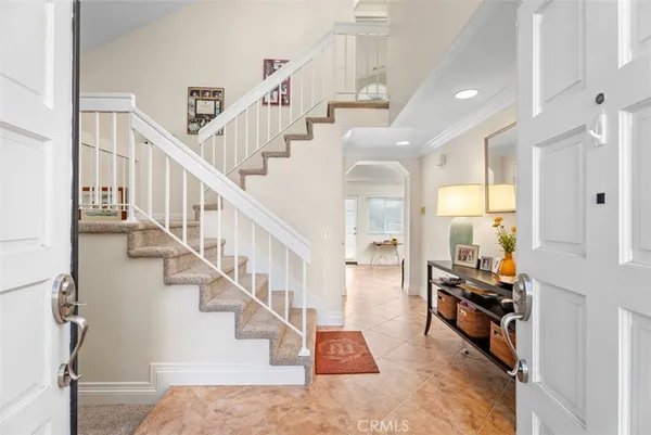 a view of entryway and hall