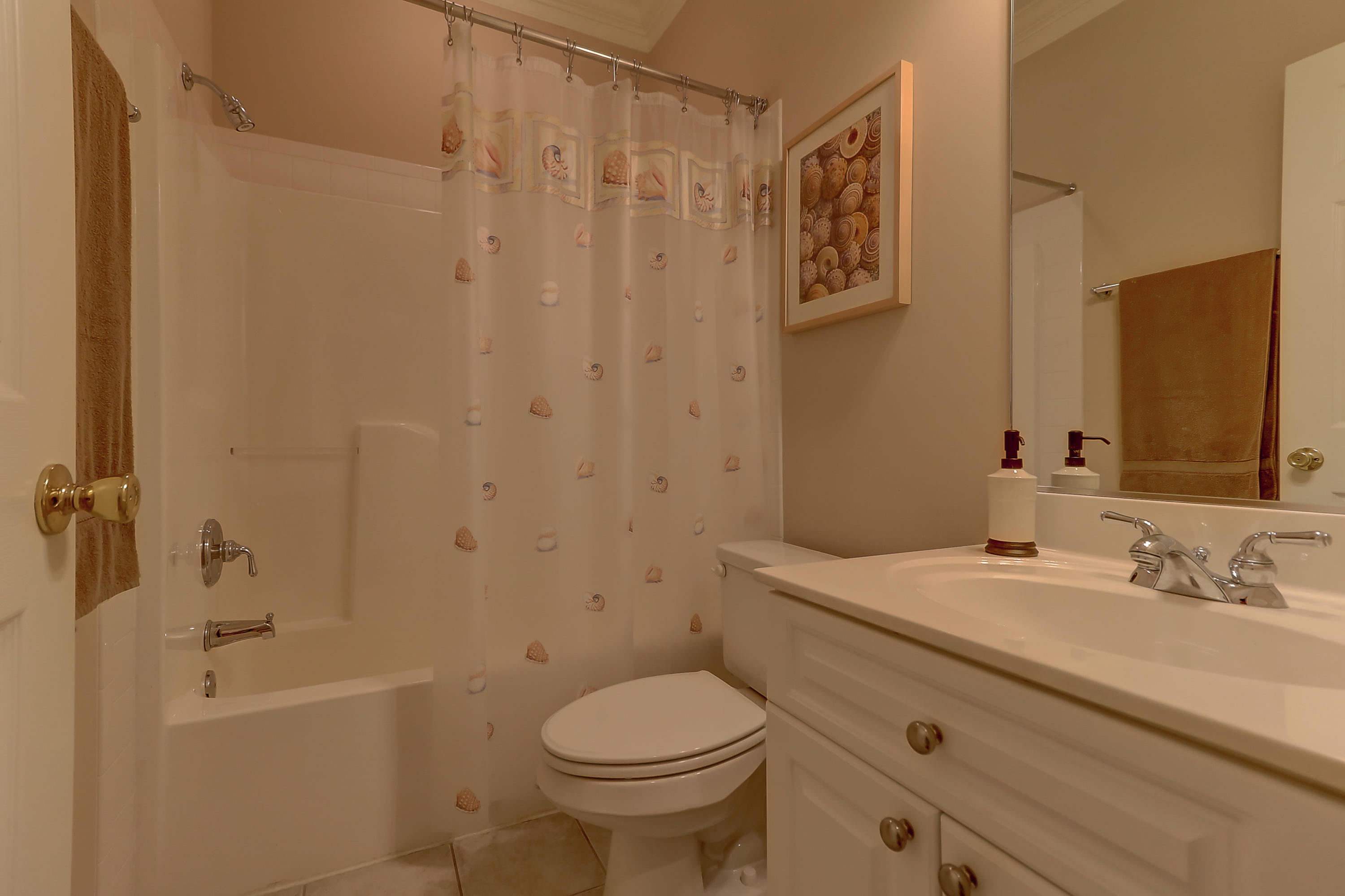202 Key Court Charleston, SC 29412 - Photo 28 of 54 First Floor Hall Bath