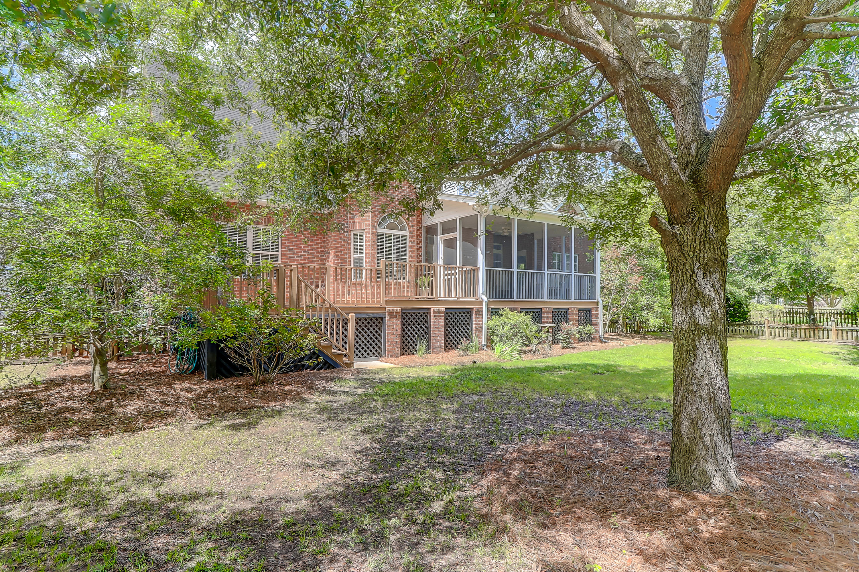 202 Key Court Charleston, SC 29412 - Photo 36 of 54 Great Yard