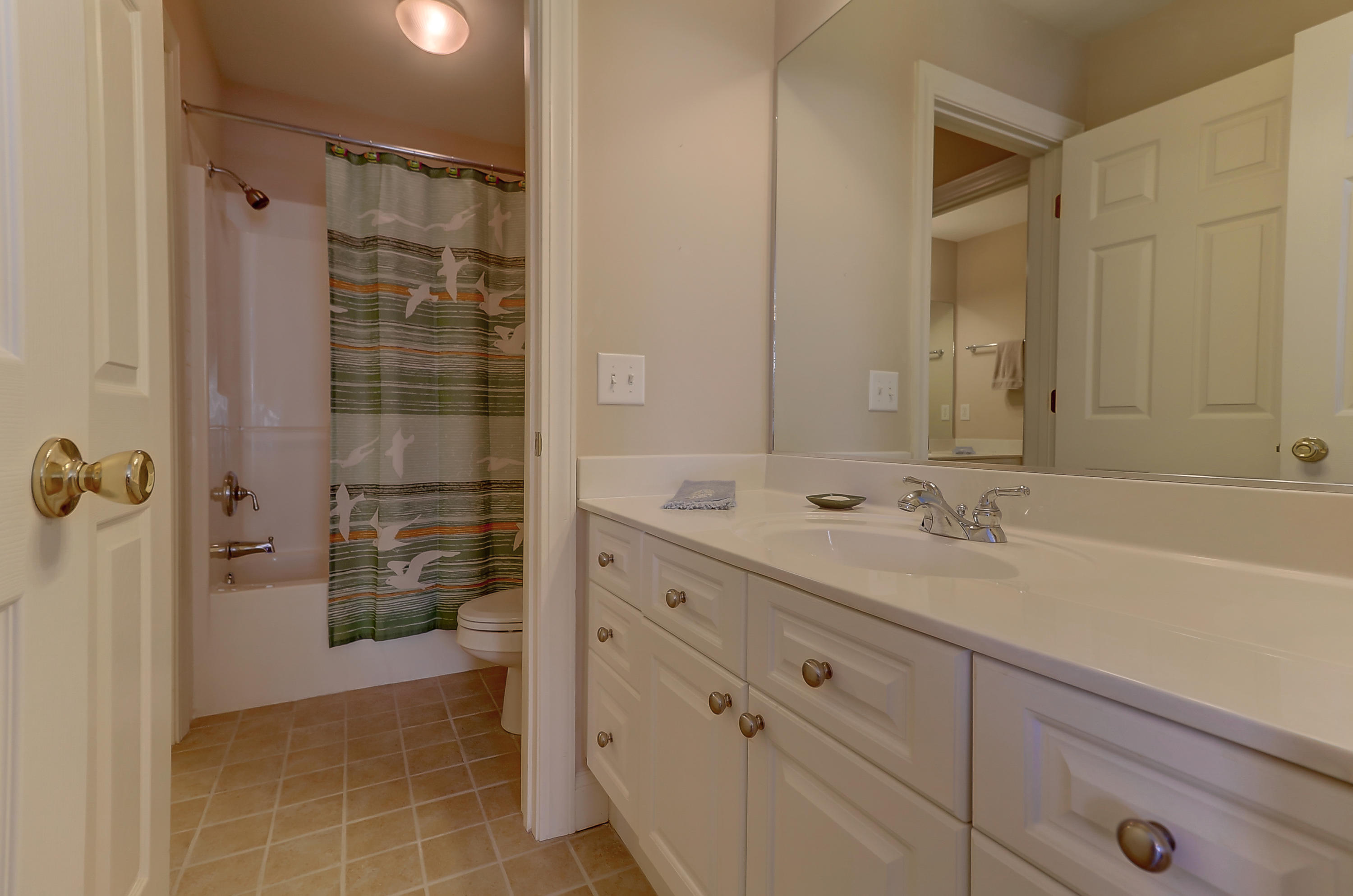 202 Key Court Charleston, SC 29412 - Photo 44 of 54 Upstairs Bedroom Bath