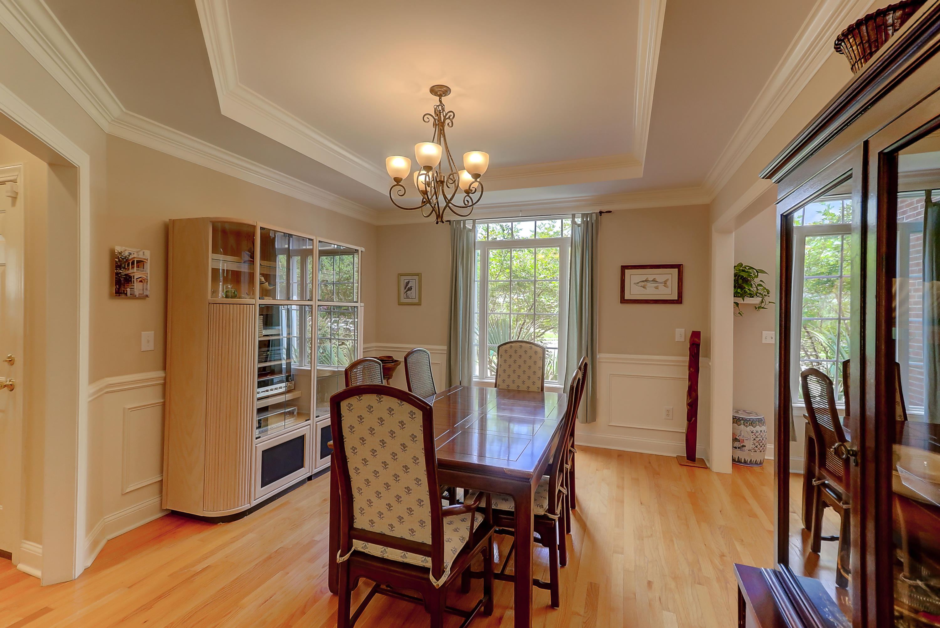 202 Key Court Charleston, SC 29412 - Photo 8 of 54 Dining Room