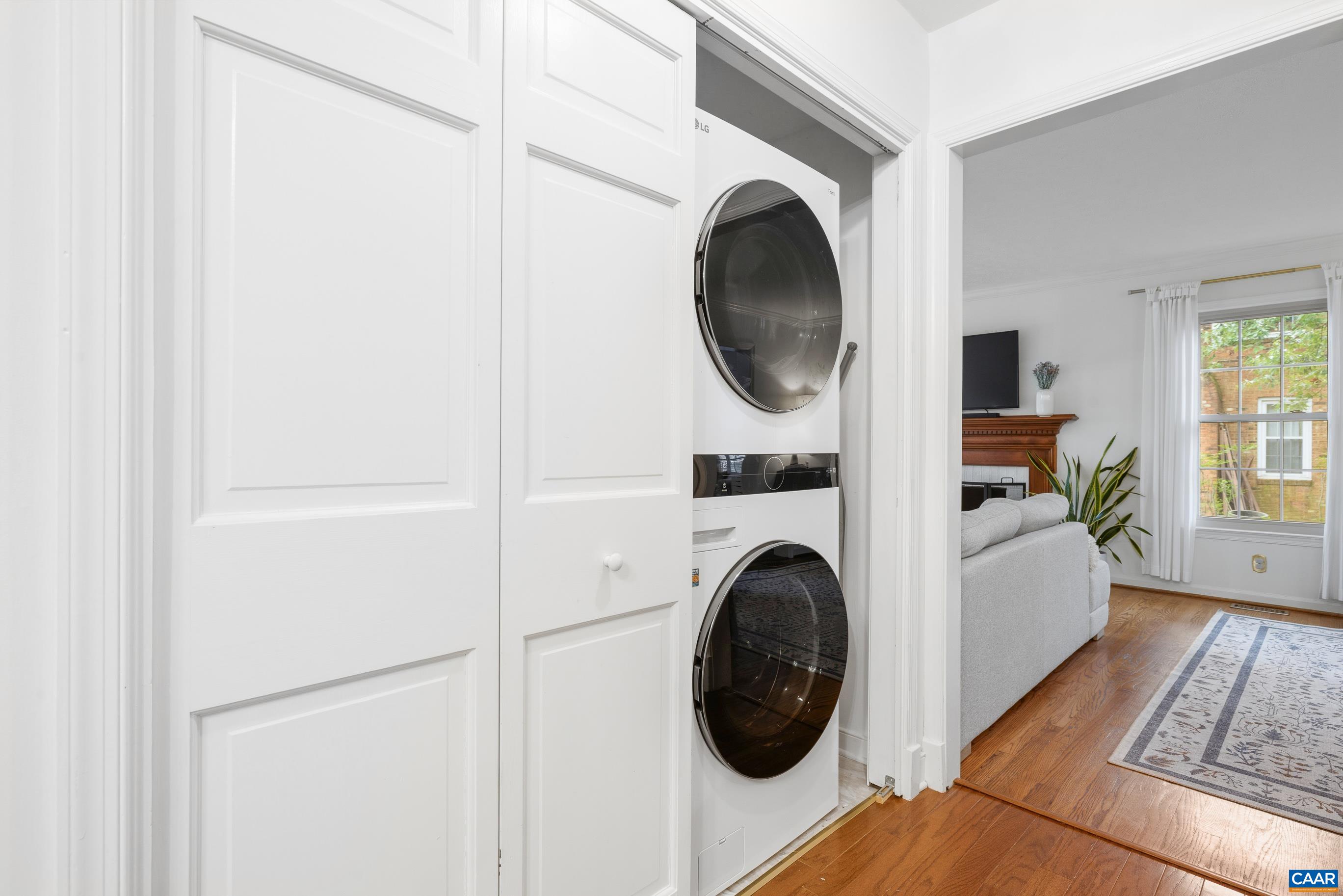 1518 Old Brook Road Charlottesville, VA 22901 - Photo 13 of 49