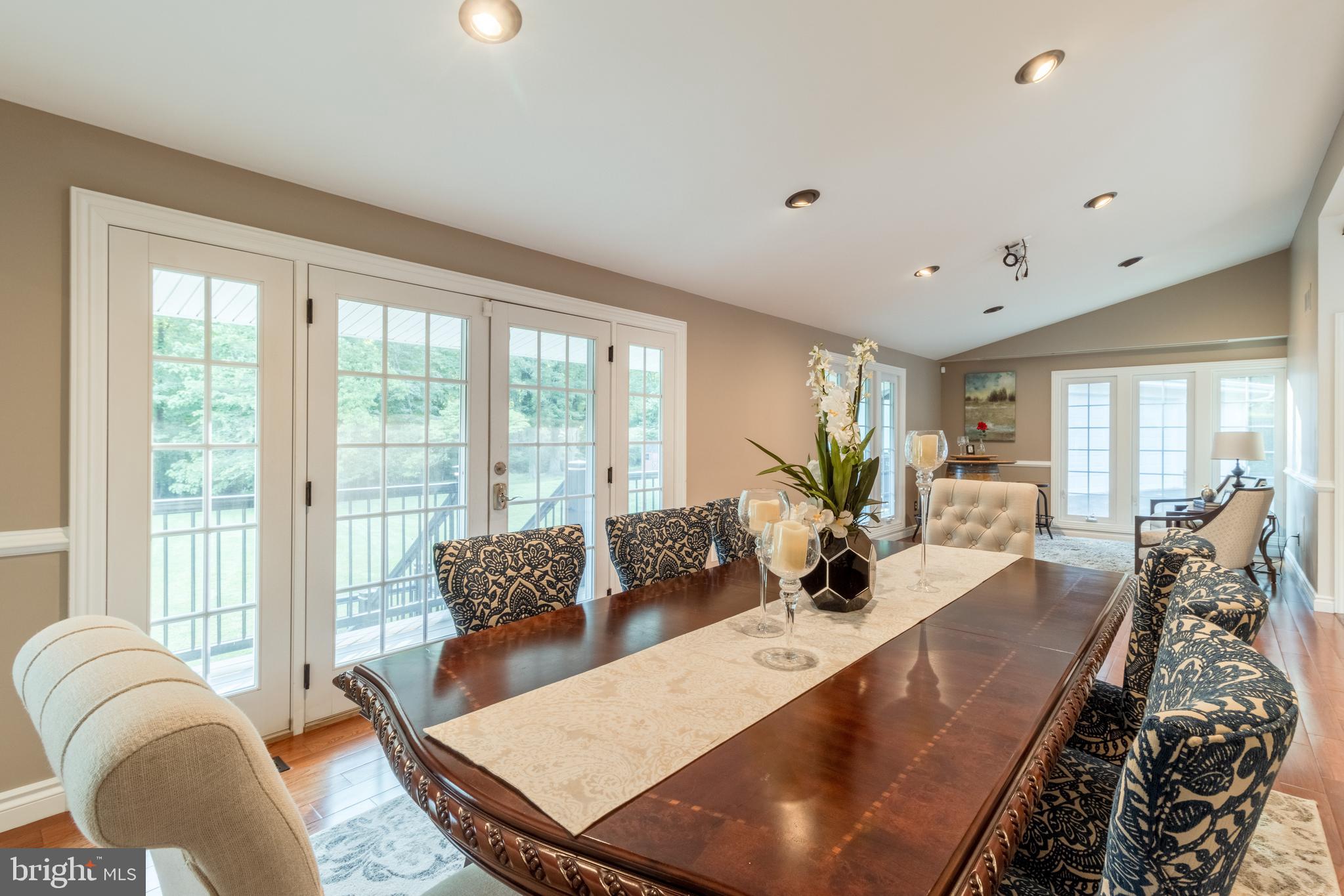 5402 Kennett Pike Wilmington, DE 19807 - Photo 18 of 81 a living room with furniture and a large window