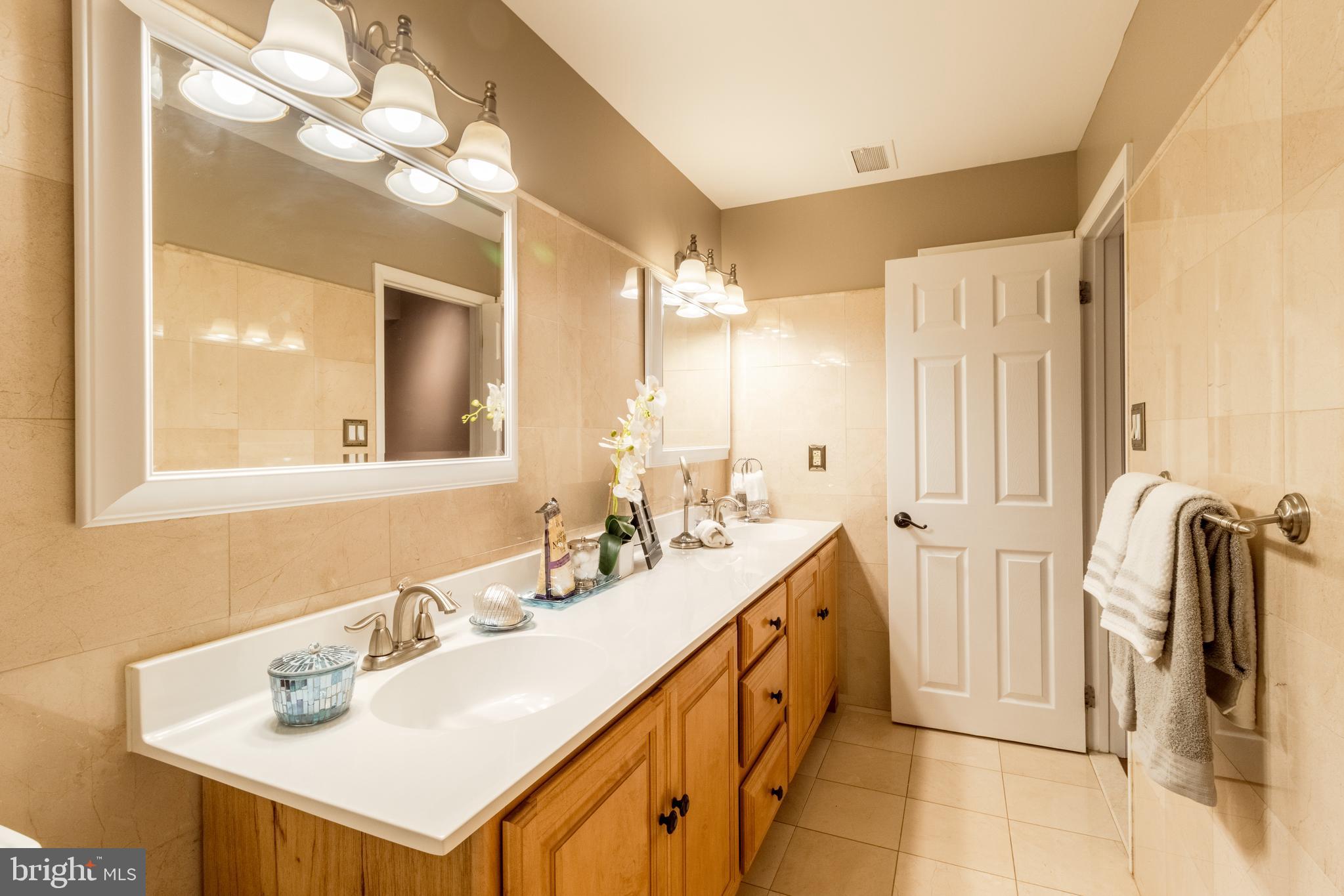 5402 Kennett Pike Wilmington, DE 19807 - Photo 60 of 81 Lower level full bath double vanity