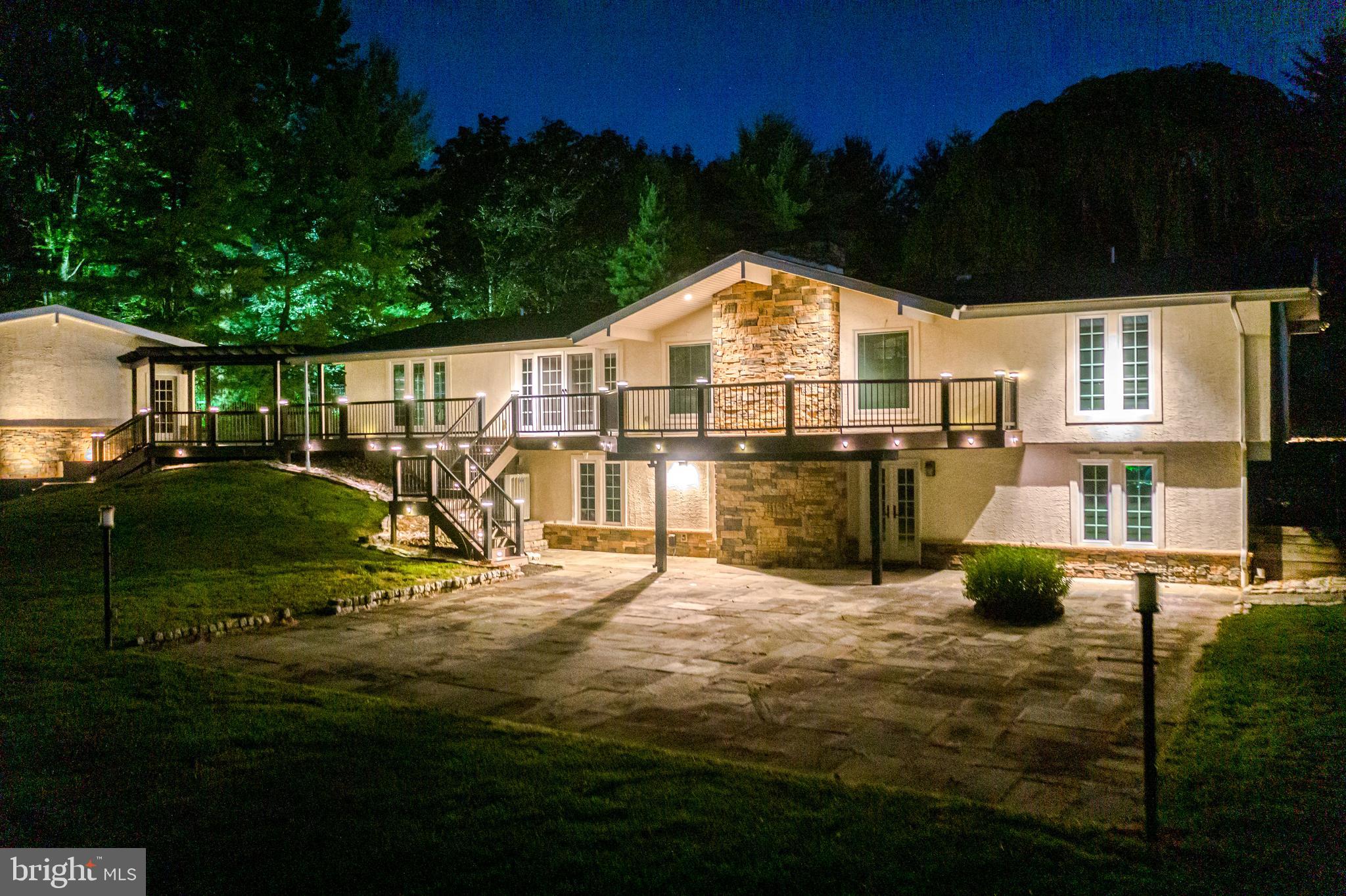 5402 Kennett Pike Wilmington, DE 19807 - Photo 65 of 81 a view of a house with backyard
