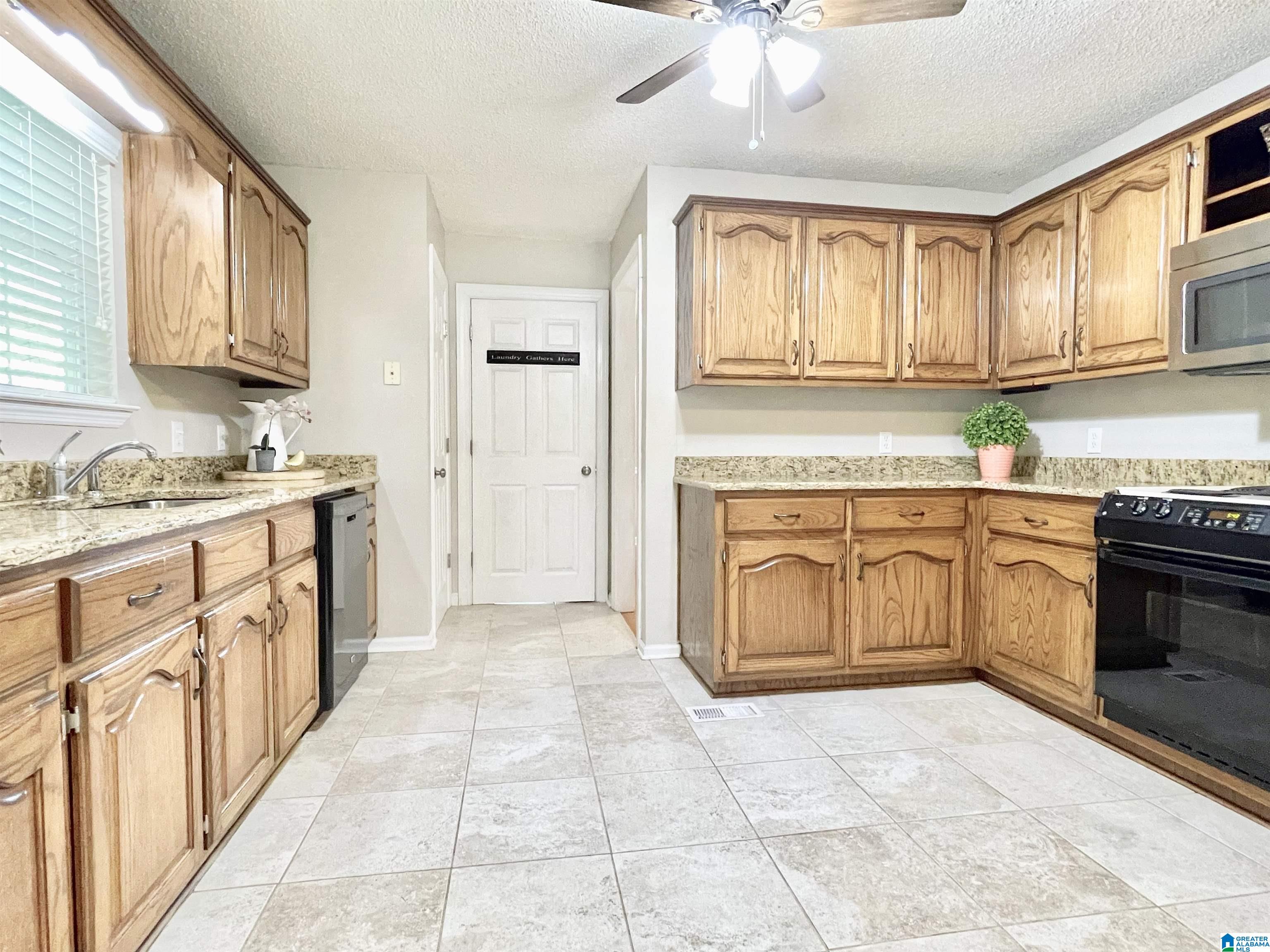 1602 Paddock Lane Helena, AL 35080 - Photo 12 of 49