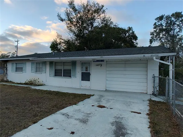 $229,000 | 38247 3rd Avenue, Zephyrhills, FL 33542