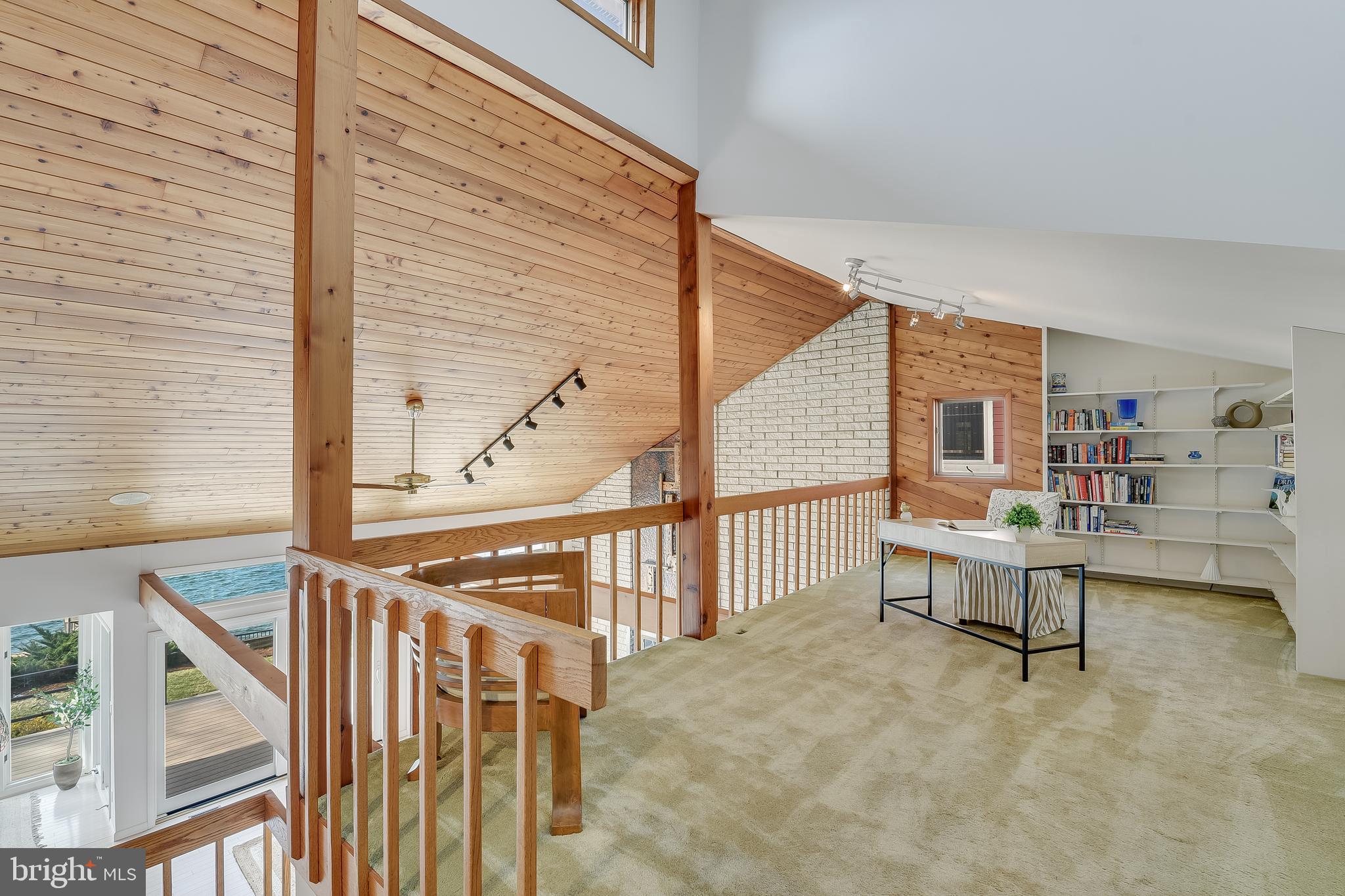 245 Long Point Road Crownsville, MD 21032 - Photo 29 of 53 a view of work space with seating area