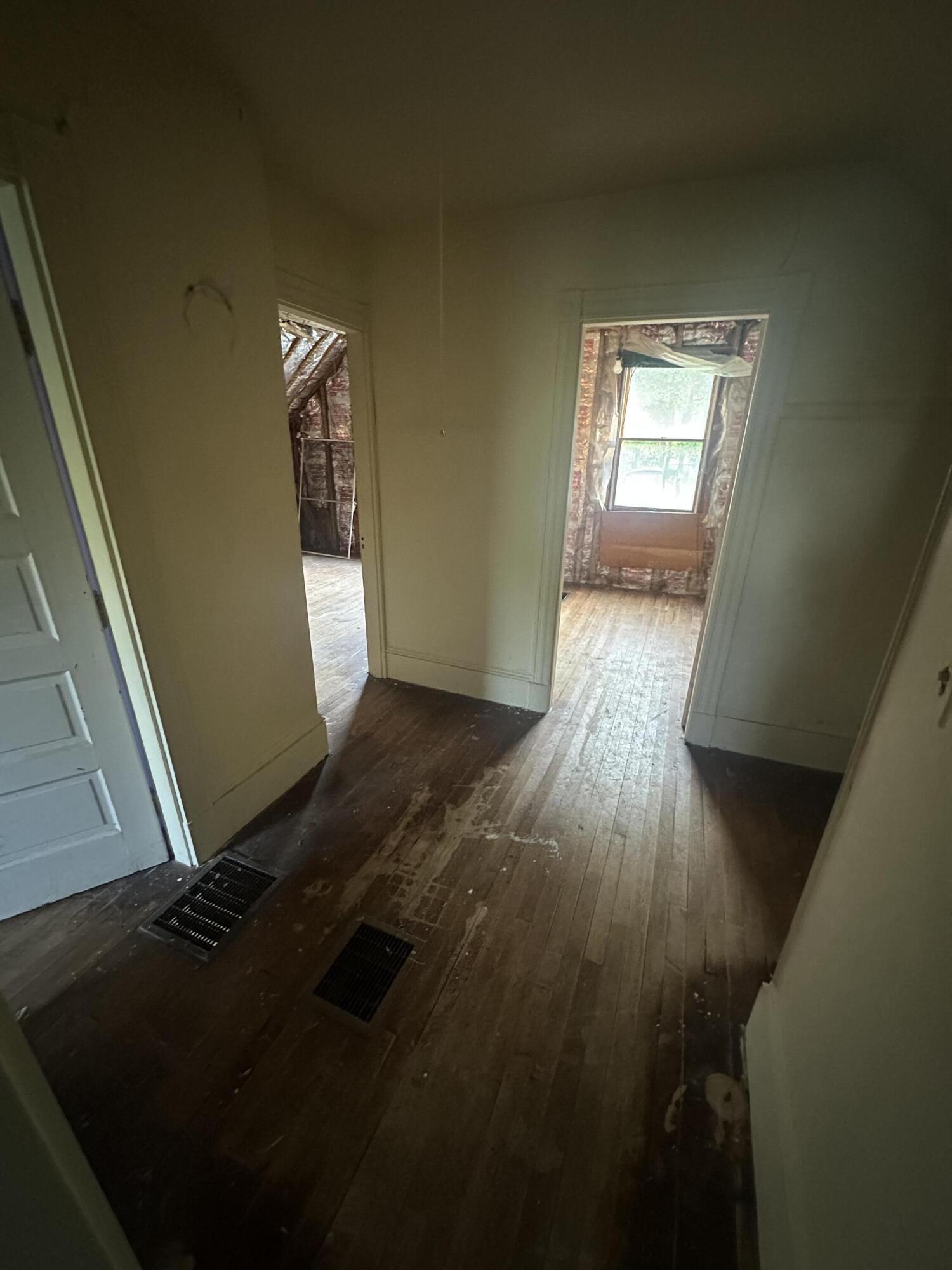 8 Lincoln Street Millinocket, ME 04462 - Photo 15 of 16 15078A36-DEA2-49F9-97C9-B0E22A8524F8