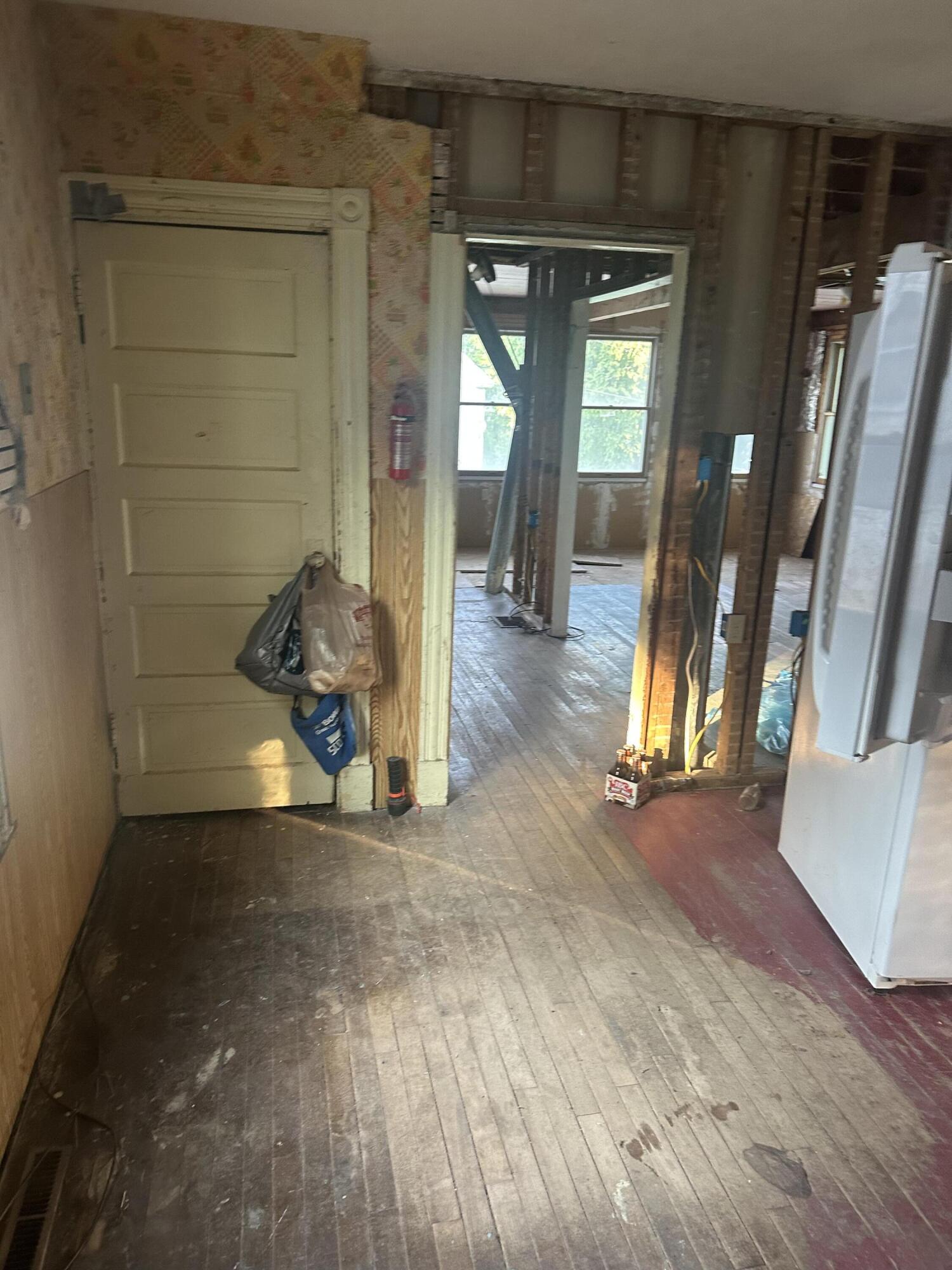 8 Lincoln Street Millinocket, ME 04462 - Photo 6 of 16 D2E776B0-13E0-4AF2-B445-6BC13FF545C7