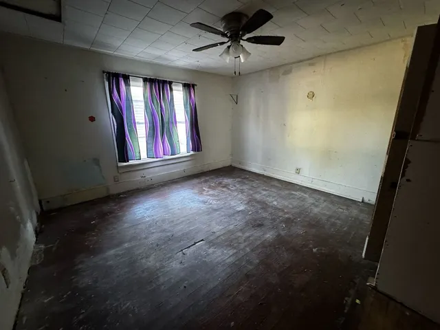 $54,900 | 712 Cherry Street, Pana, IL 62557