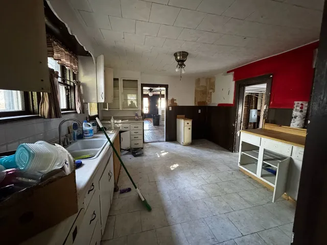 $54,900 | 712 Cherry Street, Pana, IL 62557