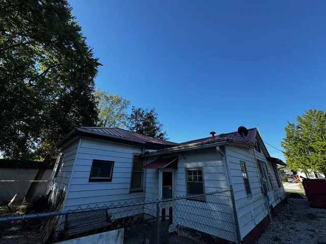 $54,900 | 712 Cherry Street, Pana, IL 62557