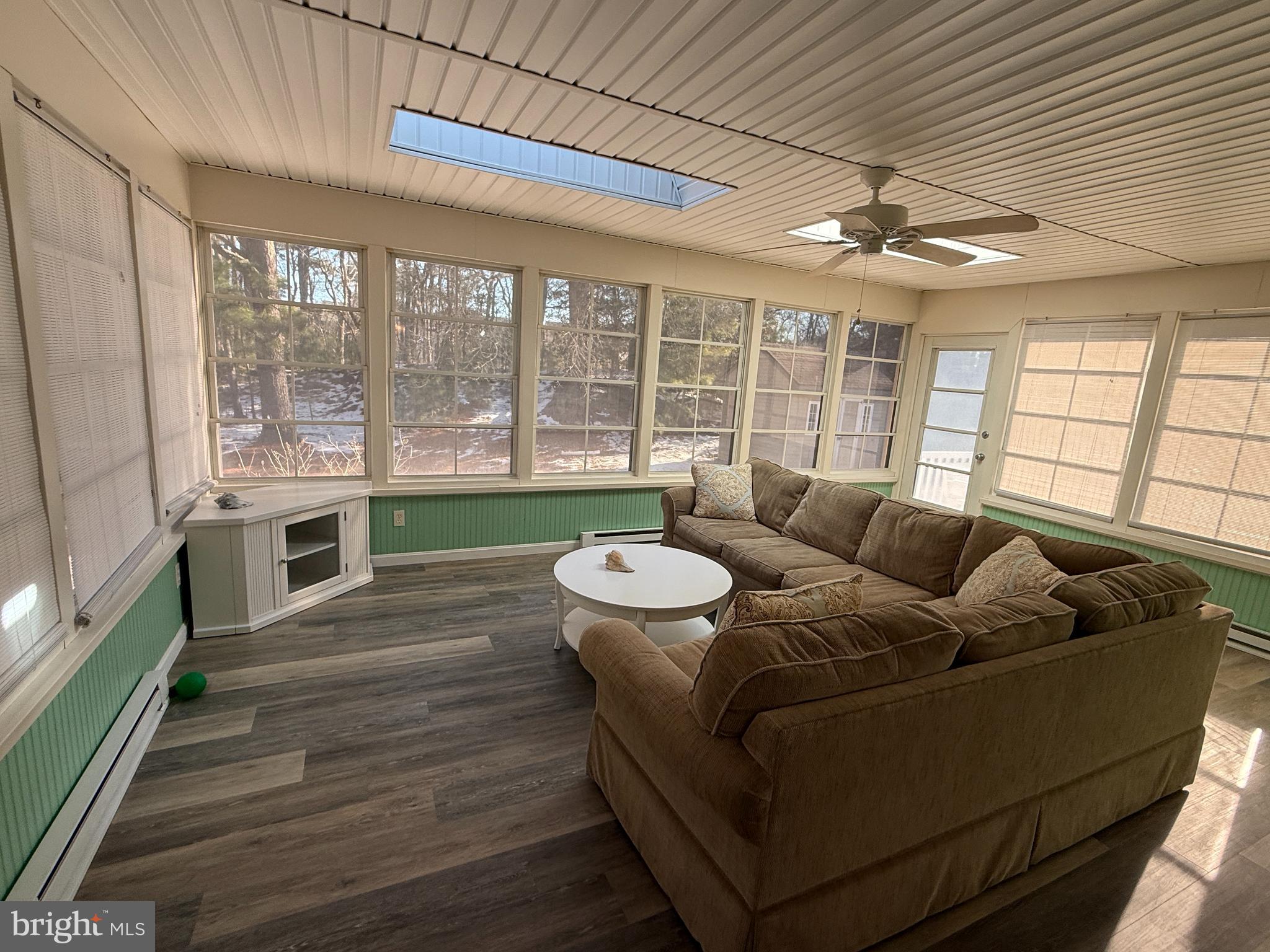 32651 East Riga Drive Ocean View, DE 19970 - Photo 20 of 36 Great sky lights